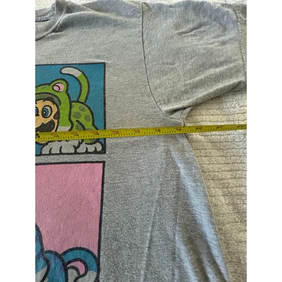 Mario bros gray tee shirt men size small bowsers fury - Picture 2 of 3